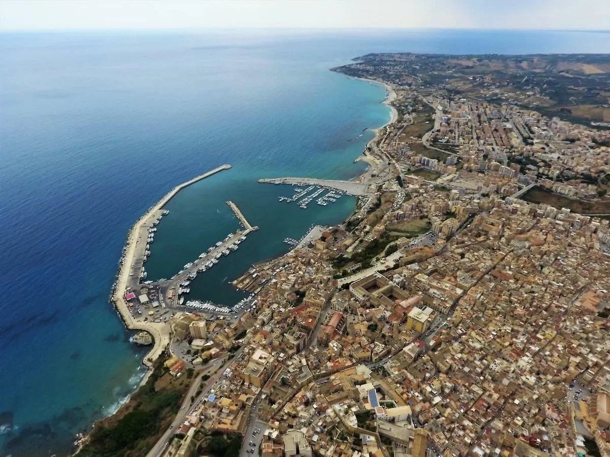 Studio 200 Meters From The Sea, Wifi, Self Catering Case San Marco